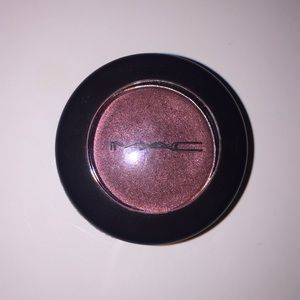 Mac Cosmetics Single Eyeshadow-Shade Star Violet